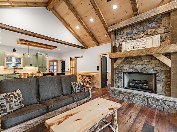 15th image of this home