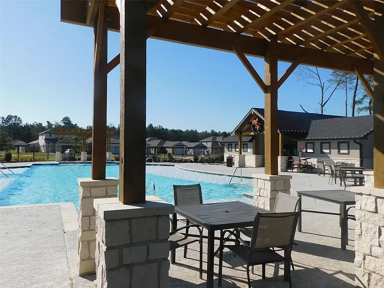16658 Moss Ln — Photo 7