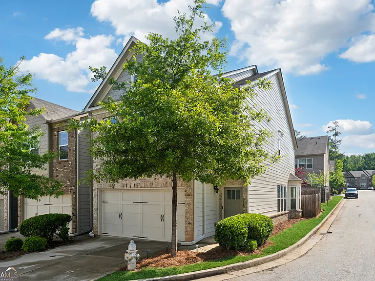 1499 River Oak Ln — Photo 3