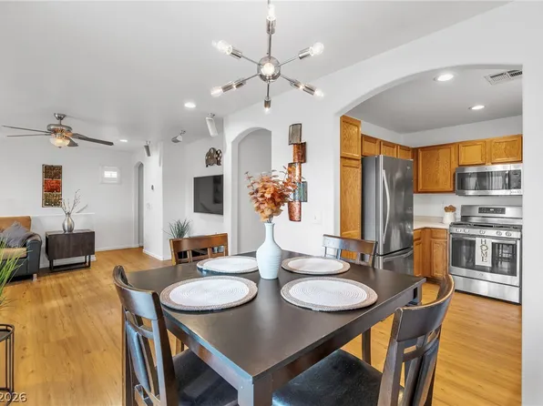 10470 Fancy Fern St, Las Vegas, NV 89183