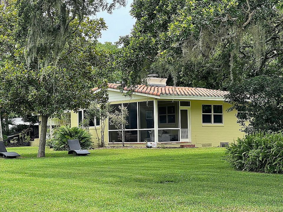 1st image of 25 Live Oak Ave