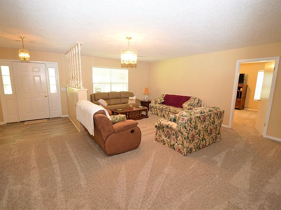 4th image of 225 Jernigan Ave