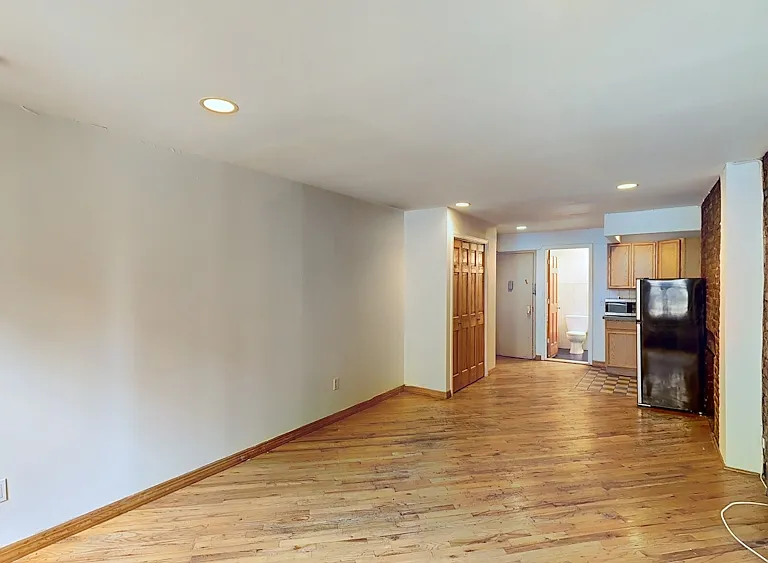 120 Orchard St #3 — Photo 3