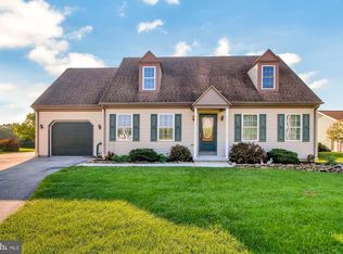 2227 Stoverstown Rd, Spring Grove, PA 17362