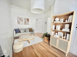 124 31st St APT 1F, Brooklyn, NY 11232