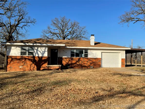 302 Hillcrest St, Pawnee, OK 74058