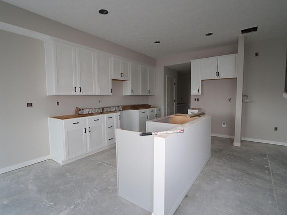 4th image of 6330 Angelica Way