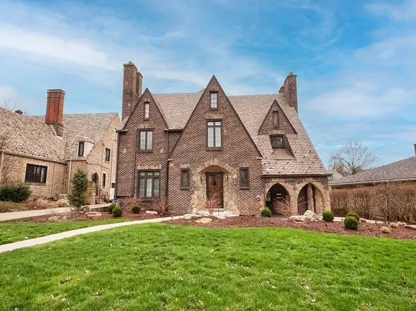 1035 Washington Rd, Pittsburgh, PA 15228