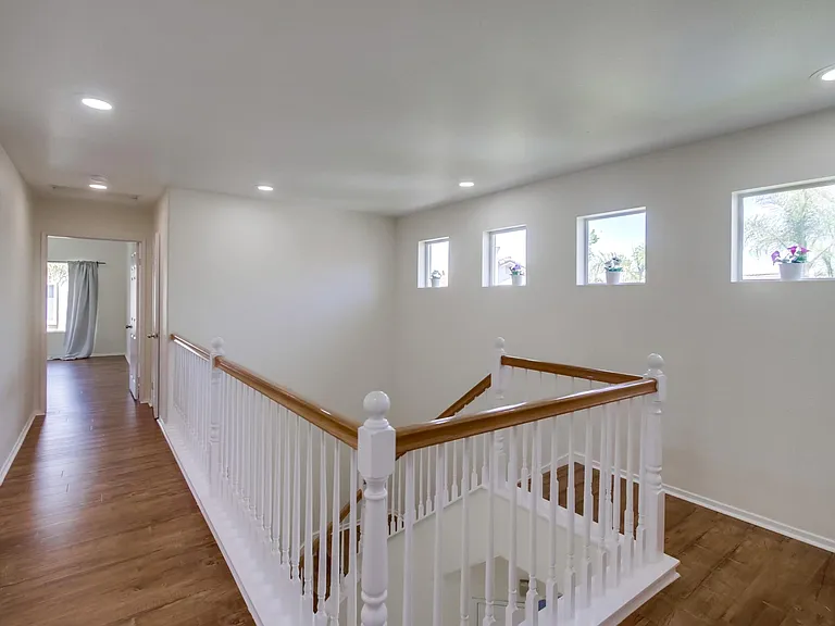 11905 Westview Pkwy — Photo 32