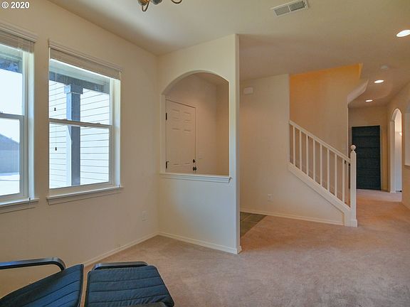 4th image of 5470 Pinehurst St