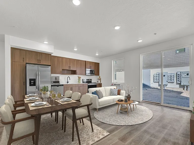 Veazey Park Apartments — Photo 16