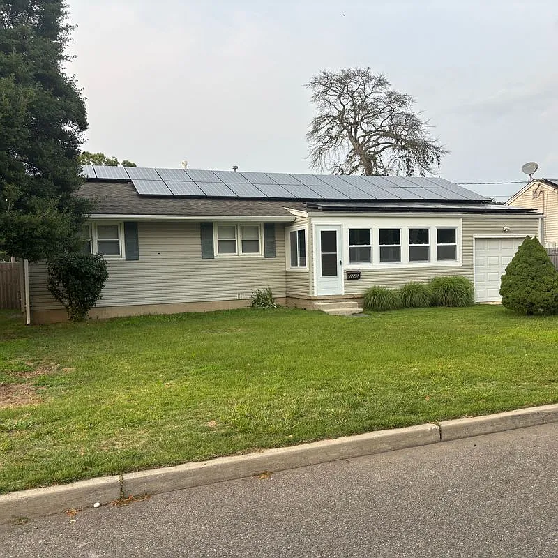3 bed, 1.5 bath, 1200 sqft, $3,400 — Photo 1