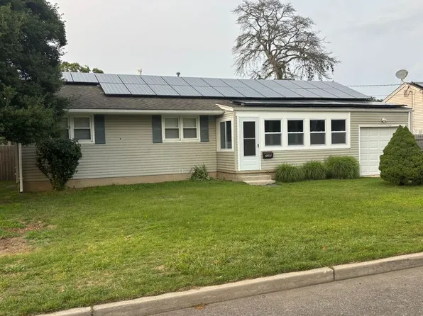 2245 Edgar Rd, Point Pleasant Beach, NJ 08742