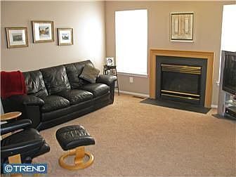 5th image of 96 Hearthstone Ln