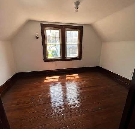 3rd image of 2436 Dimmick Ave #2