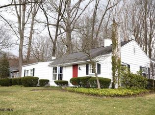 400 Clay Ave, Tyrone, PA 16686
