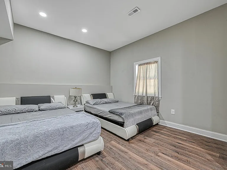 12029 Sycamore Shoals Dr — Photo 40