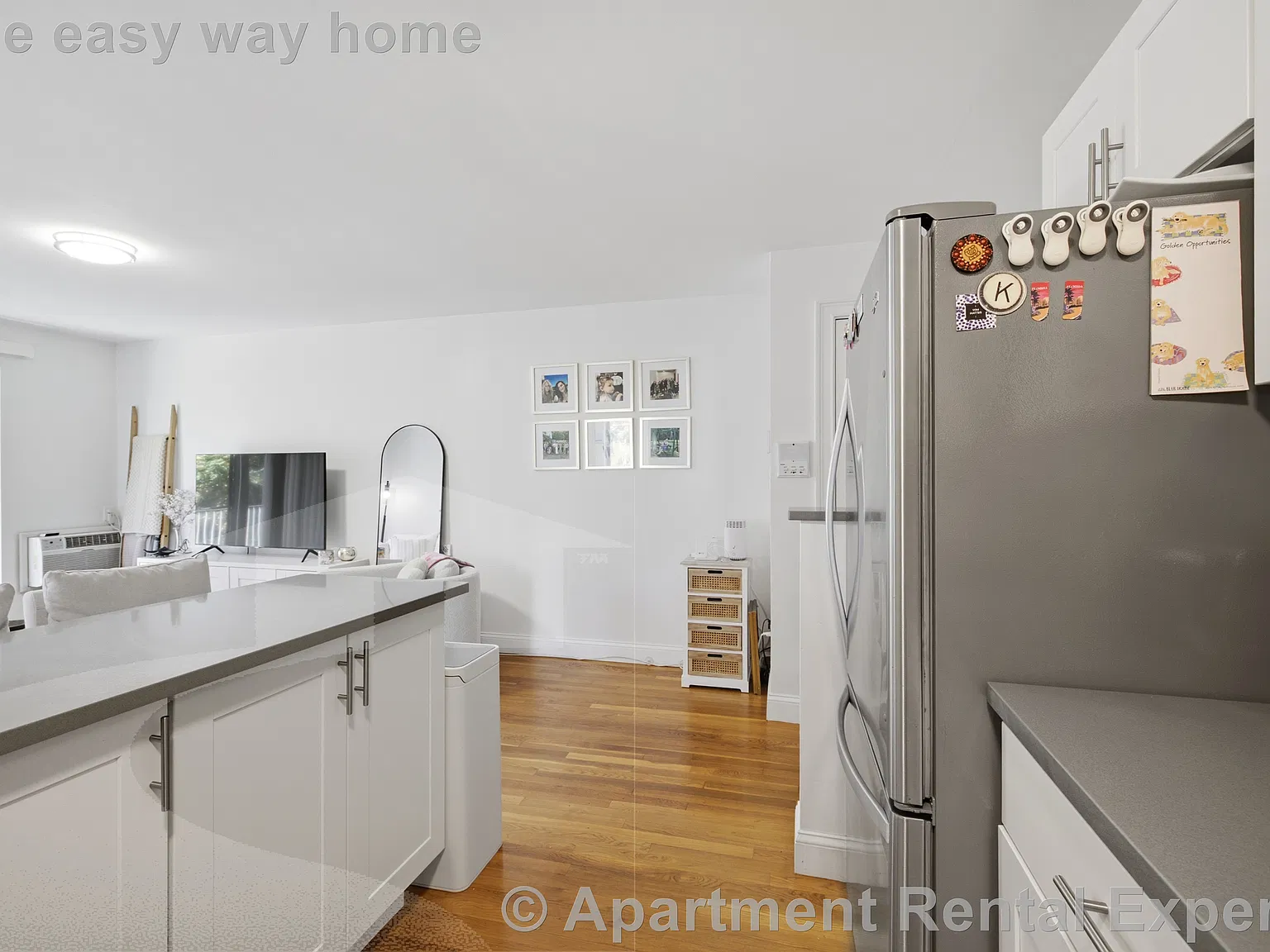 1 bed, 600 sqft, $2,300 — Photo 2