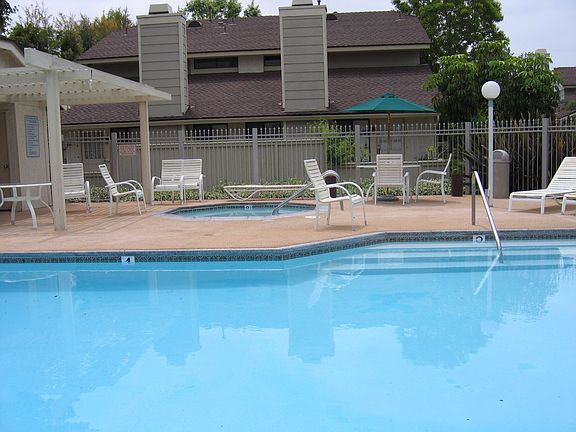 3rd image of 1700 W Cerritos Ave Unit 333