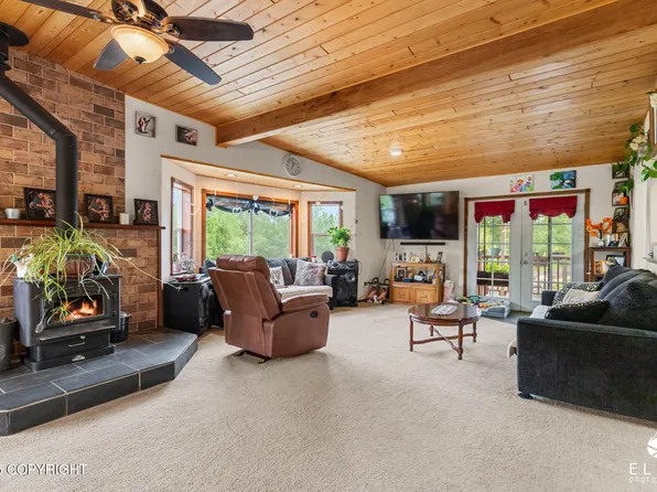 836 S Freeman Way, Wasilla, AK 99623