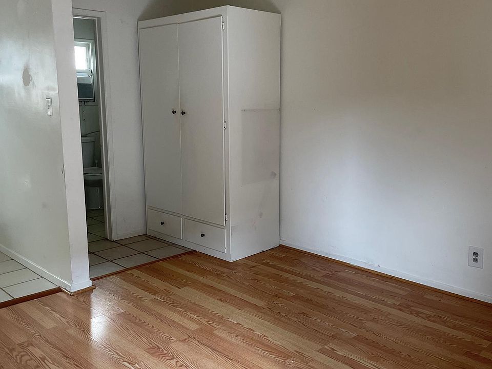 1st image of 1518 Stanford St APT 4