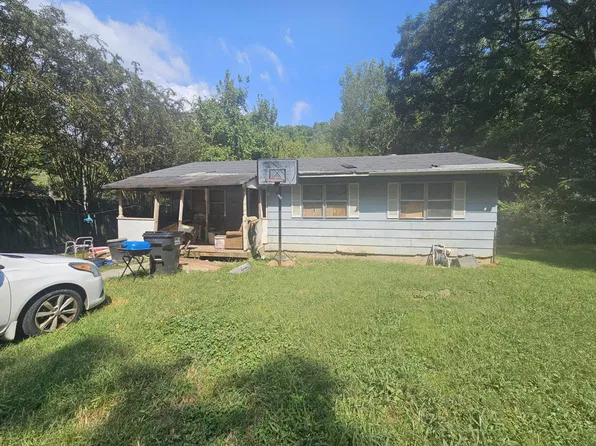 315 Weathersby Rd, Soddy Daisy, TN 37379