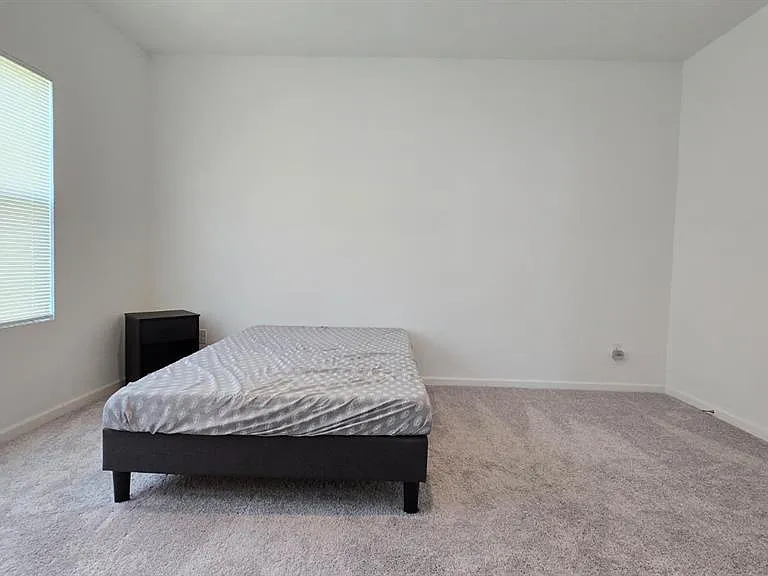 419 Conway Ave — Photo 13