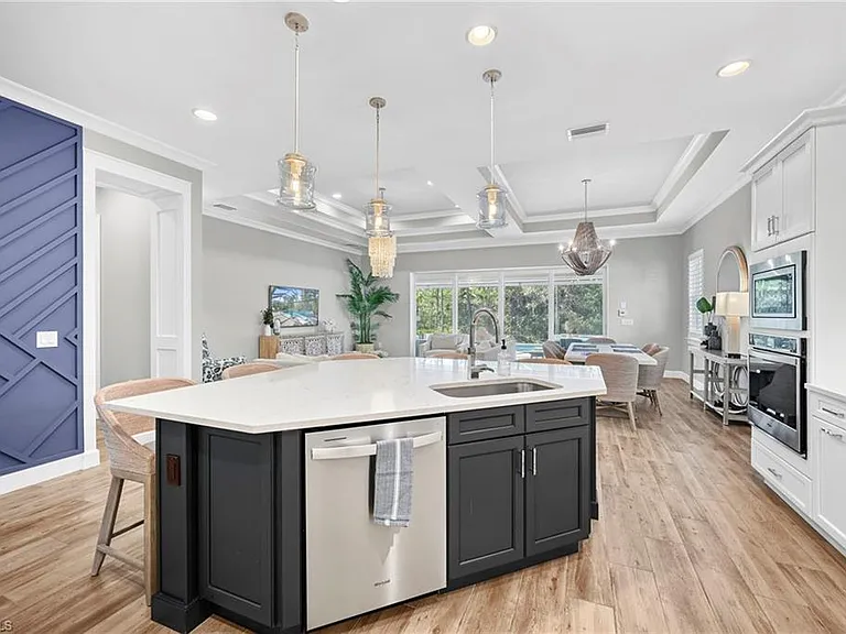 6343 Antigua Way — Photo 7