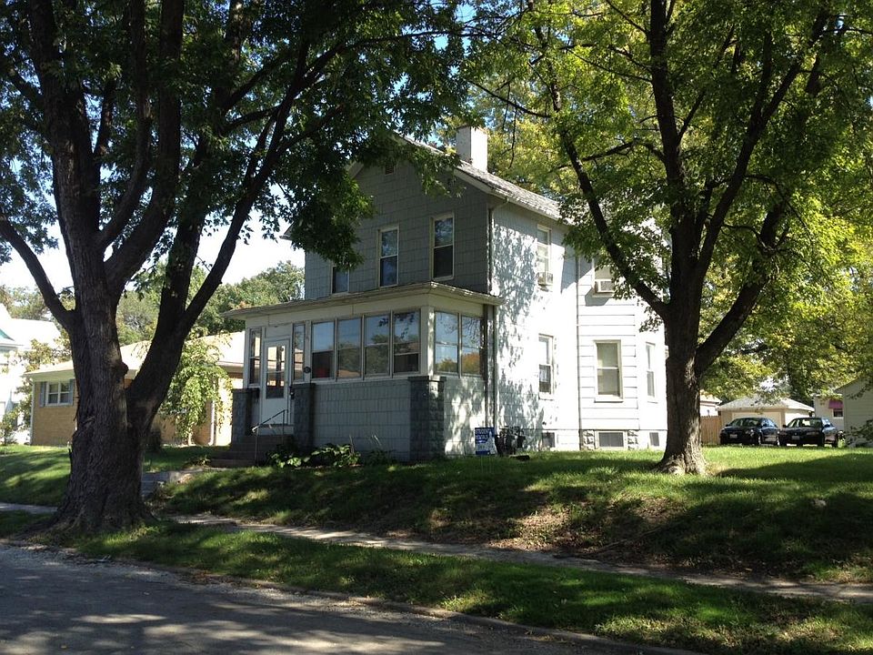 Front view from street