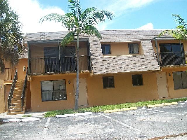 1st image of 1045 S Flagler Ave APT 716