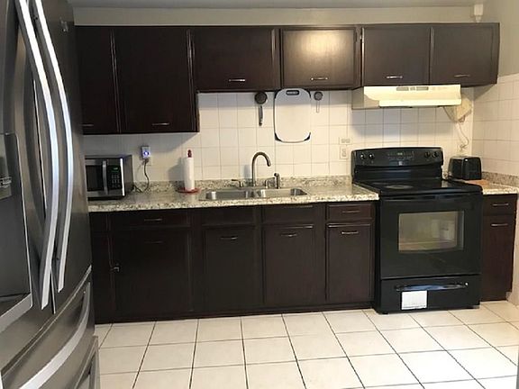 2nd image of 54 Blackwell Ln