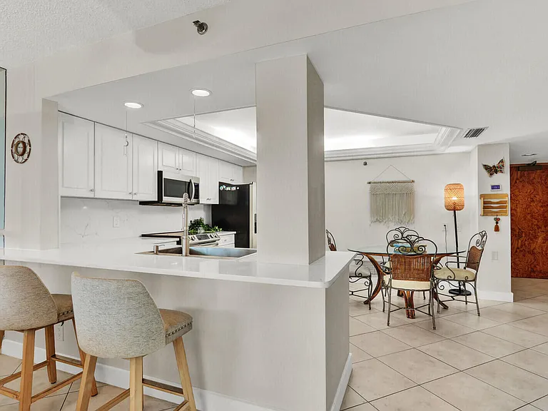 2800 N Highway A1A #206 — Photo 5