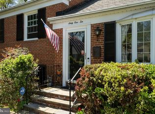 6110 Dorchester St, Springfield, VA 22150