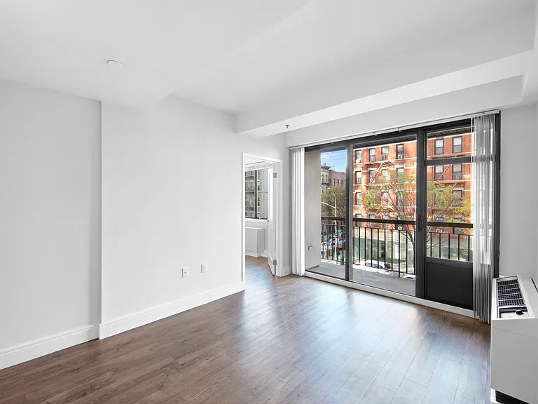 354 E 91st St #305 — Photo 1