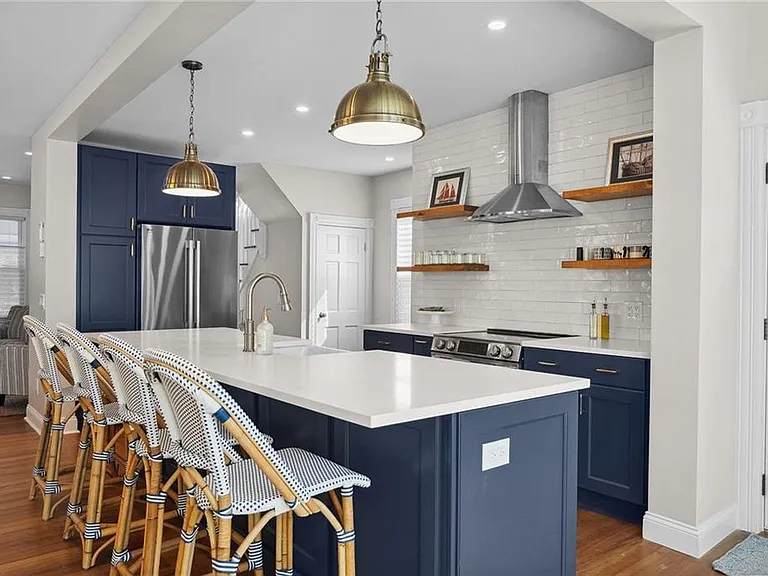 7 Atlantic St — Photo 10