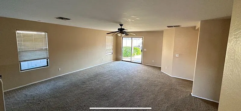 3 bed, 1600 sqft, $2,300 — Photo 2