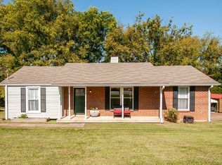 3633 Chesapeake Dr, Nashville, TN 37207
