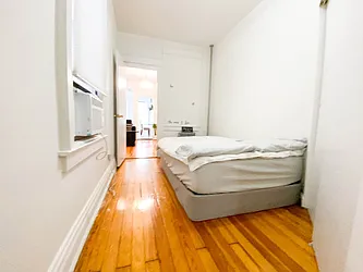 Rented by RealTegrity NY LLC