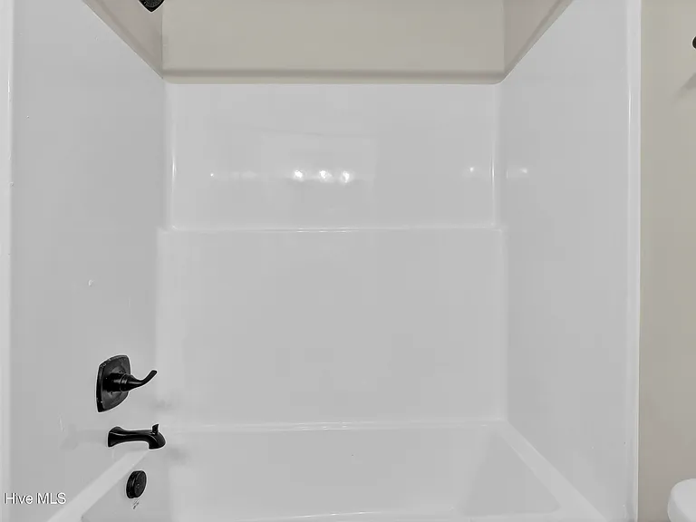 493 Blue Bluff Ln — Photo 27