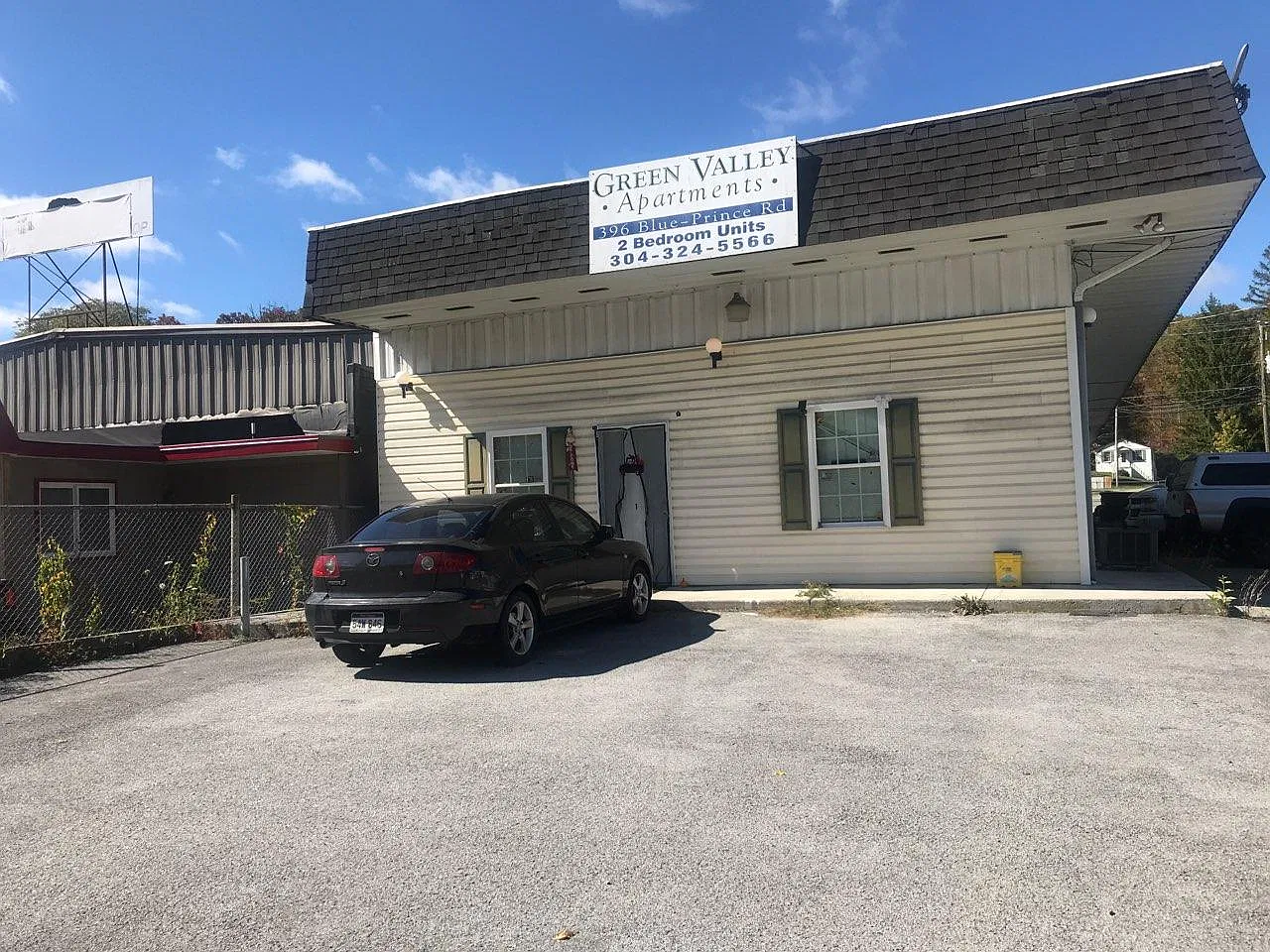 396 Blue Prince Rd — Photo 1