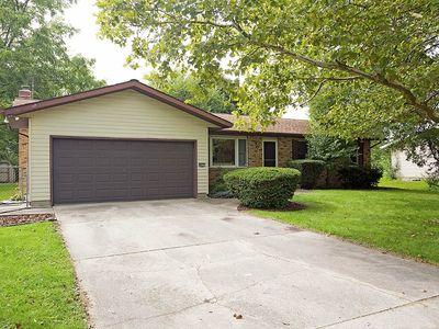 66117 Grasslands Ln, Goshen, IN, 46526