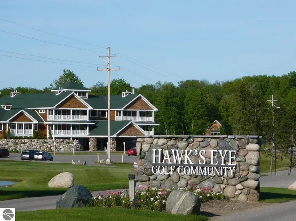 Hawks Eye Dr Unit 226, Bellaire, MI 49615