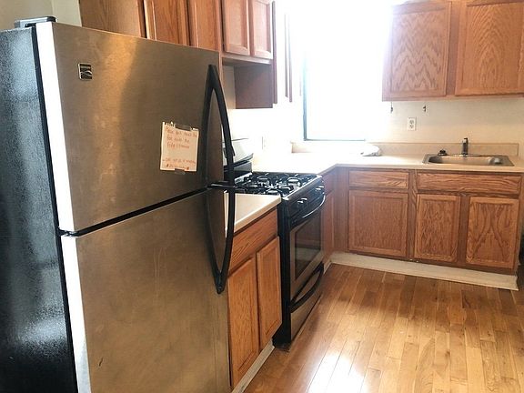 2nd image of 307 E 110th St #4WE
