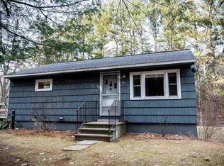141 Pine Hill Rd, Nashua, NH 03063