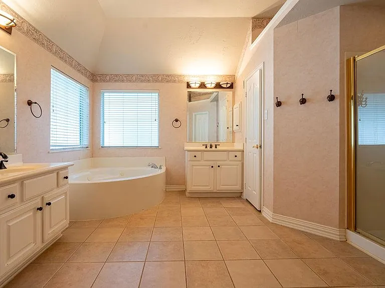 12502 Boxwood Way Ln — Photo 34
