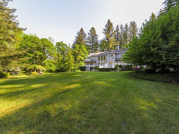 3rd image of 23802 NE 54th St