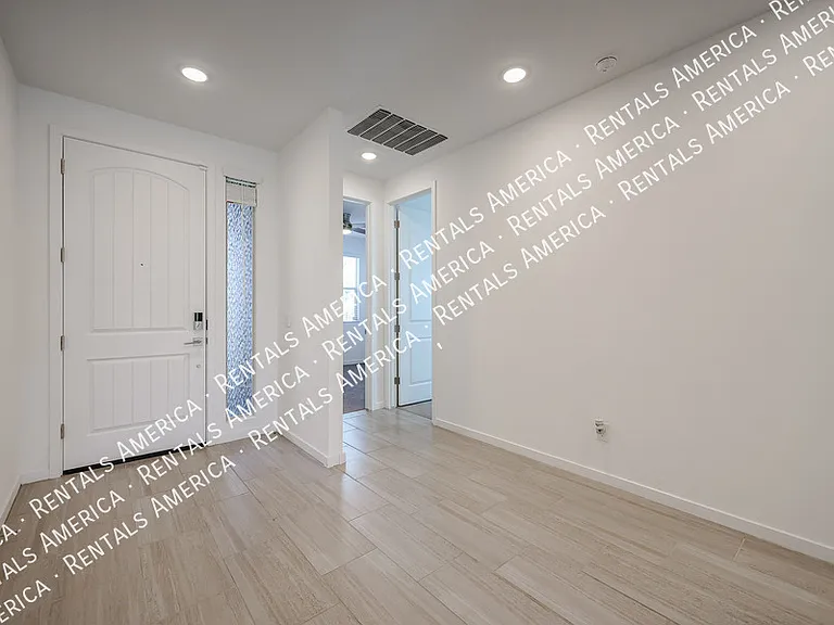 40622 W Williams Way — Photo 5