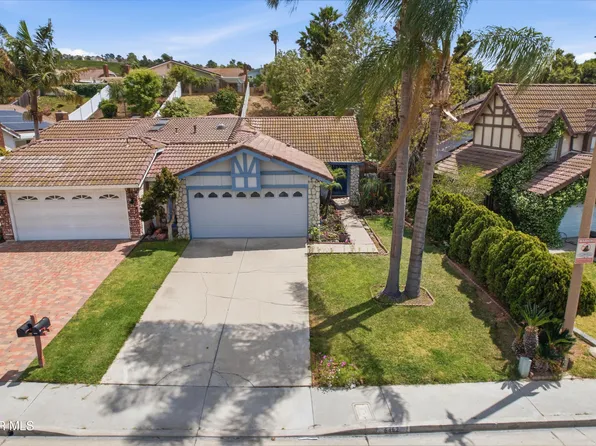 8462 E Amberwood St, Anaheim, CA 92808