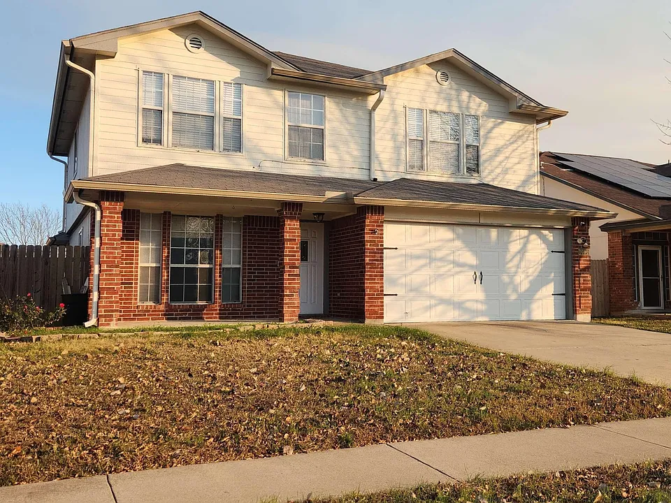 1604 Quarry Dr