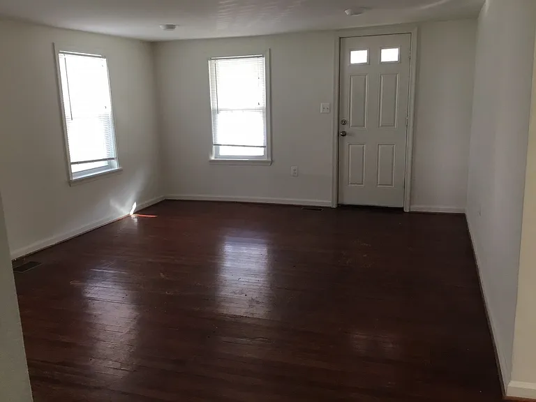 Living Room_06142018
